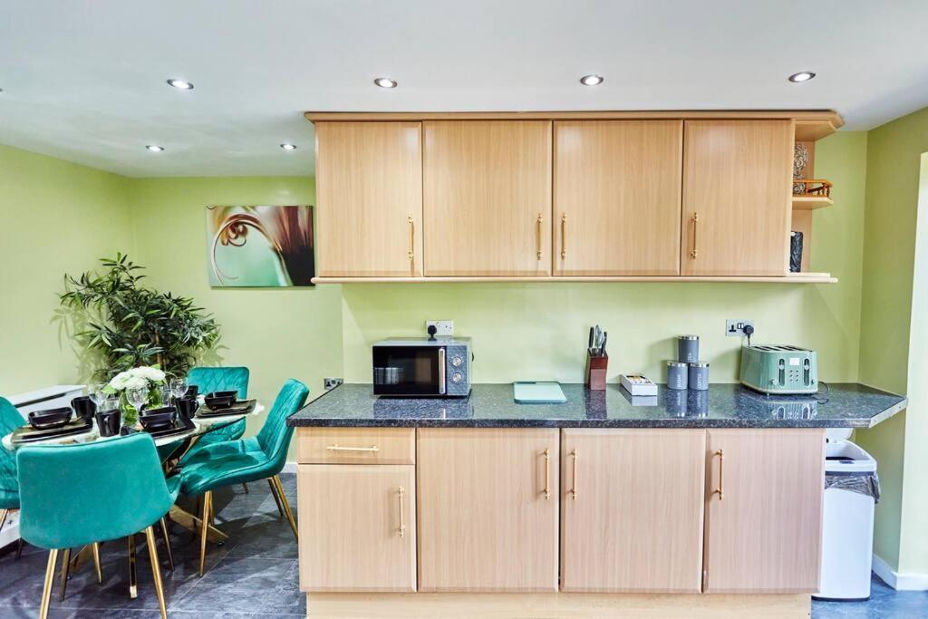 *Little Haven In Leeds* ¤Private Parking¤ Ensuite Leeds  Exterior foto